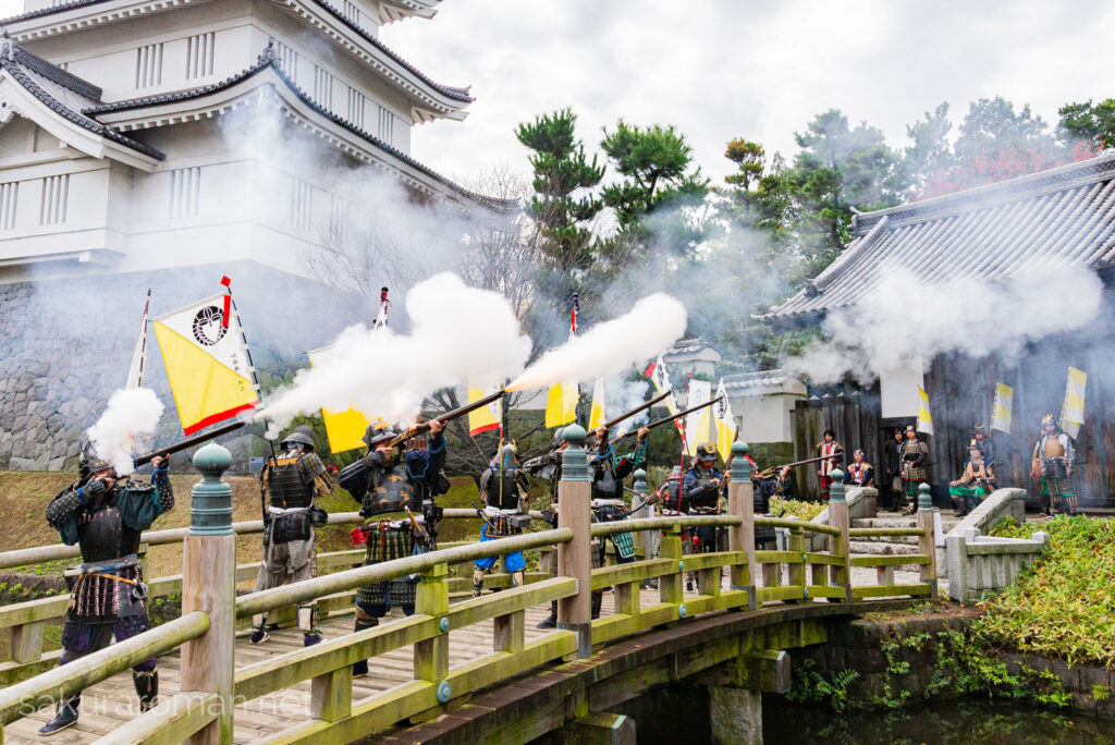 忍城(おしじょう)のぼうの城-火縄銃鉄砲隊演武